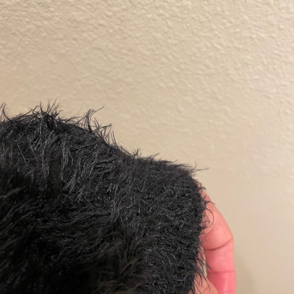 Express fuzzy sweater M - Picture 5 of 5